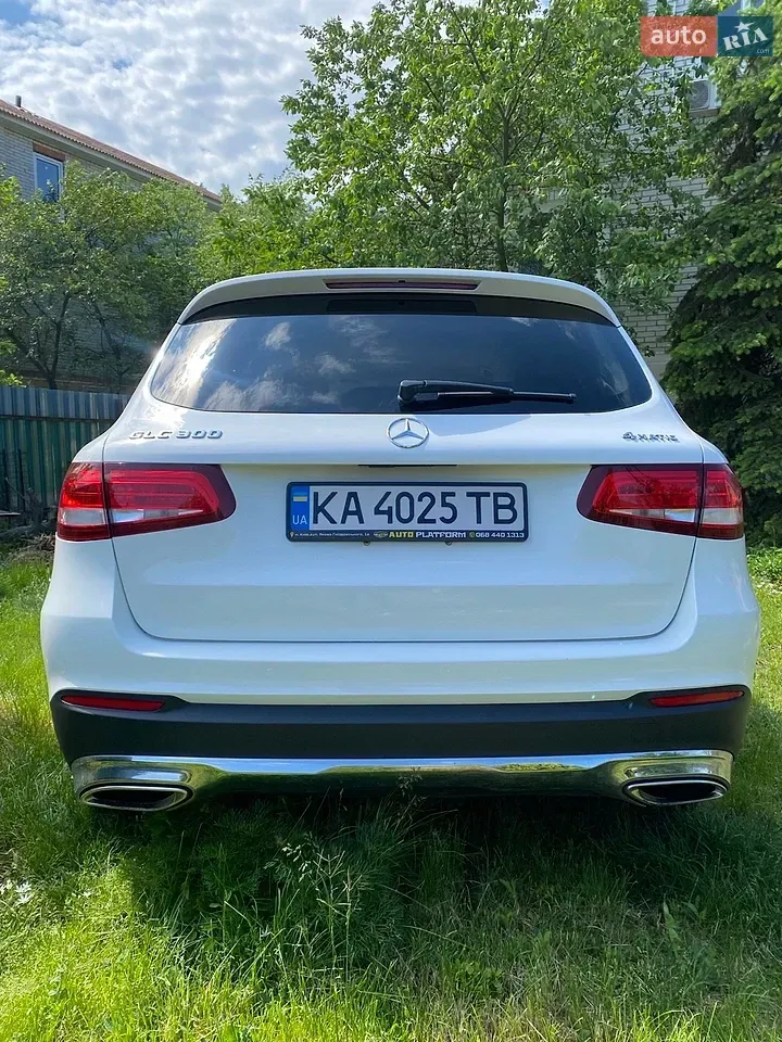 Mercedes-Benz Glc-Class 2017 photo 5