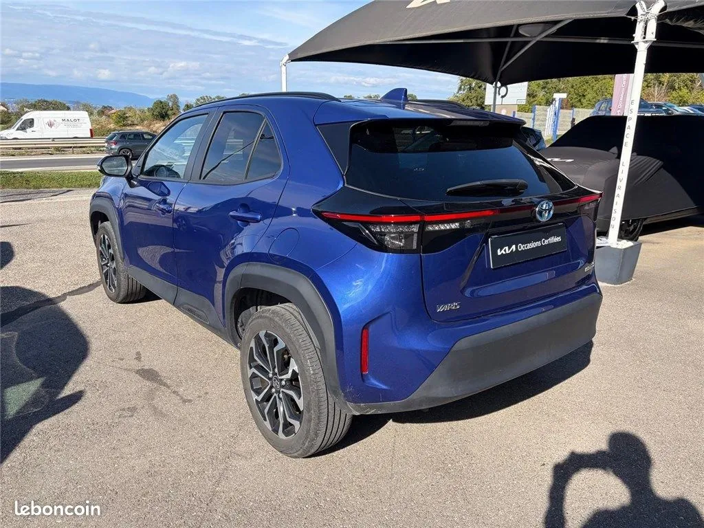 Toyota Yaris Cross 2023 photo 3