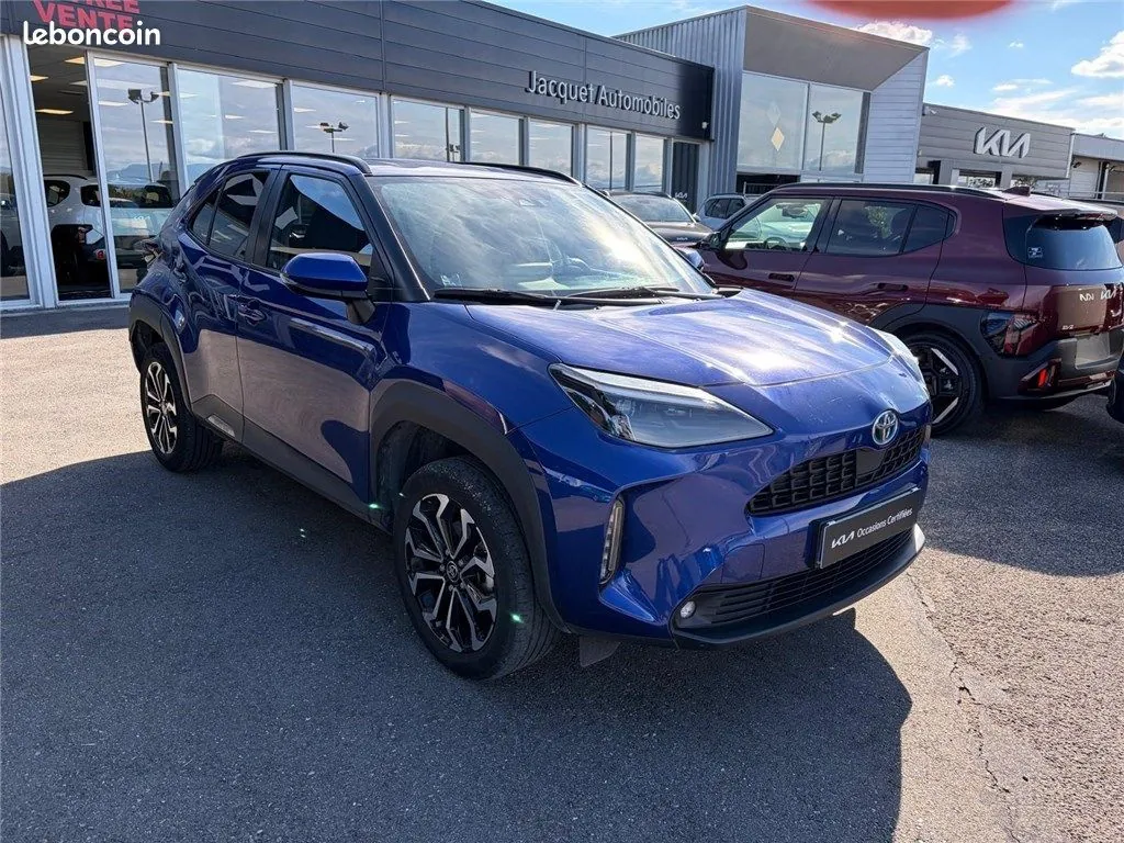 Toyota Yaris Cross 2023 photo 2