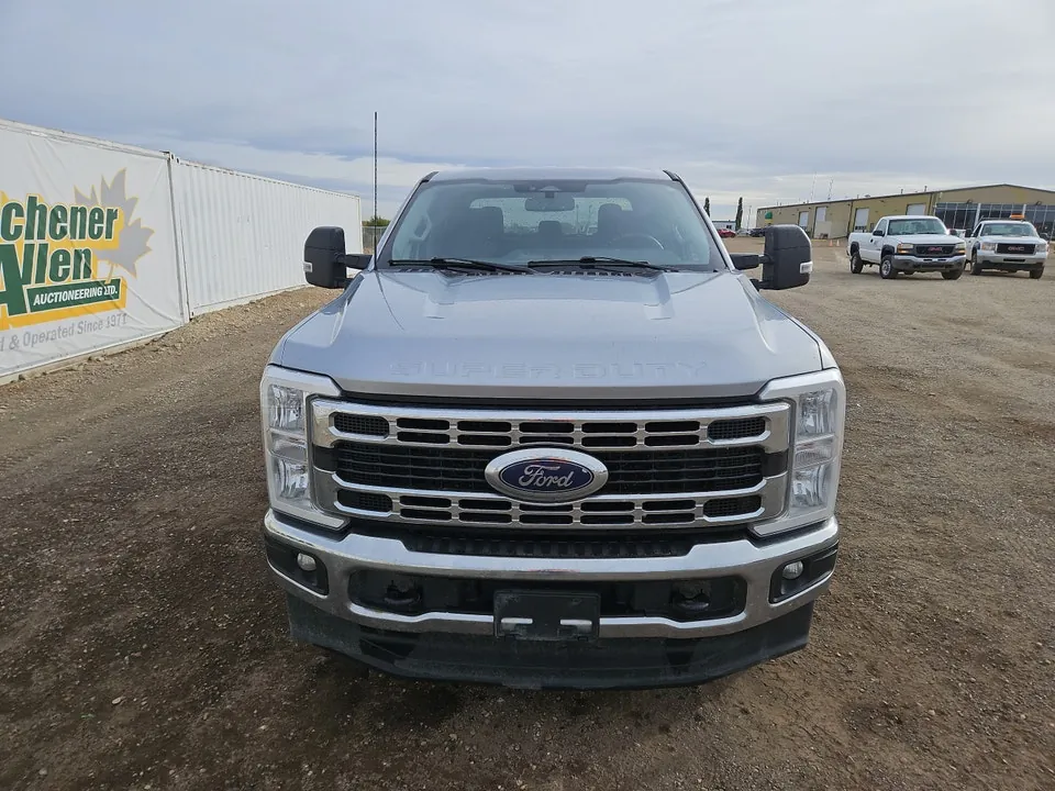 Ford F-250 Super Duty 2023 photo 5