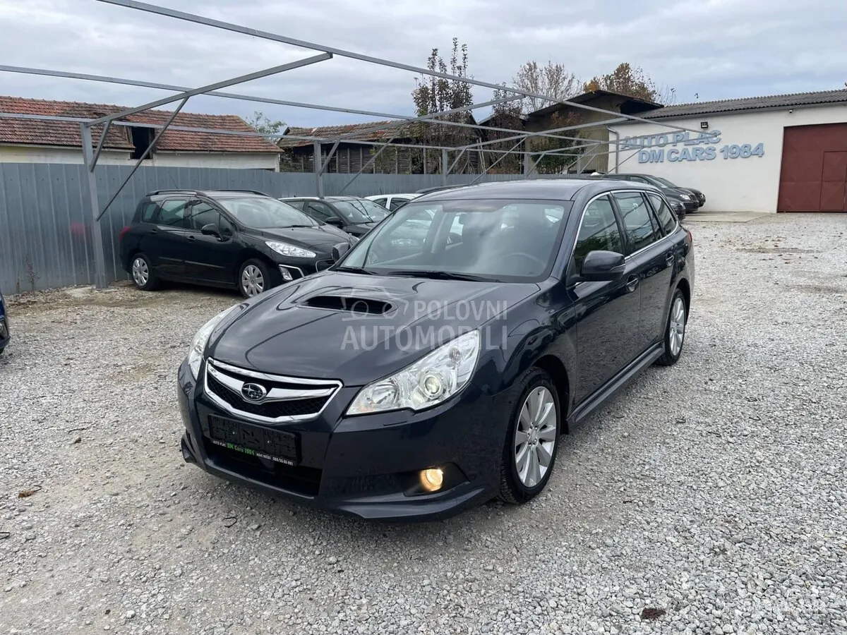 Subaru Legacy 2013 photo 2