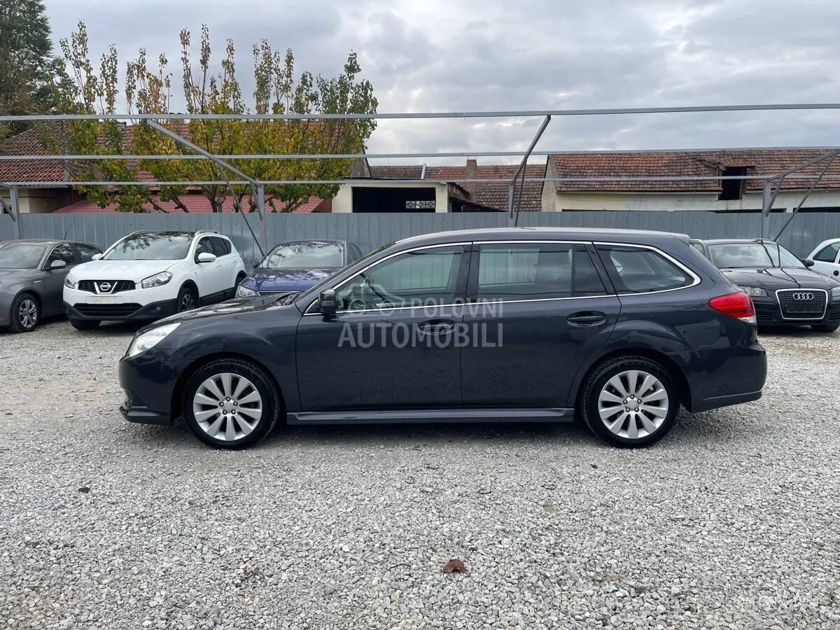 Subaru Legacy 2013 photo 3