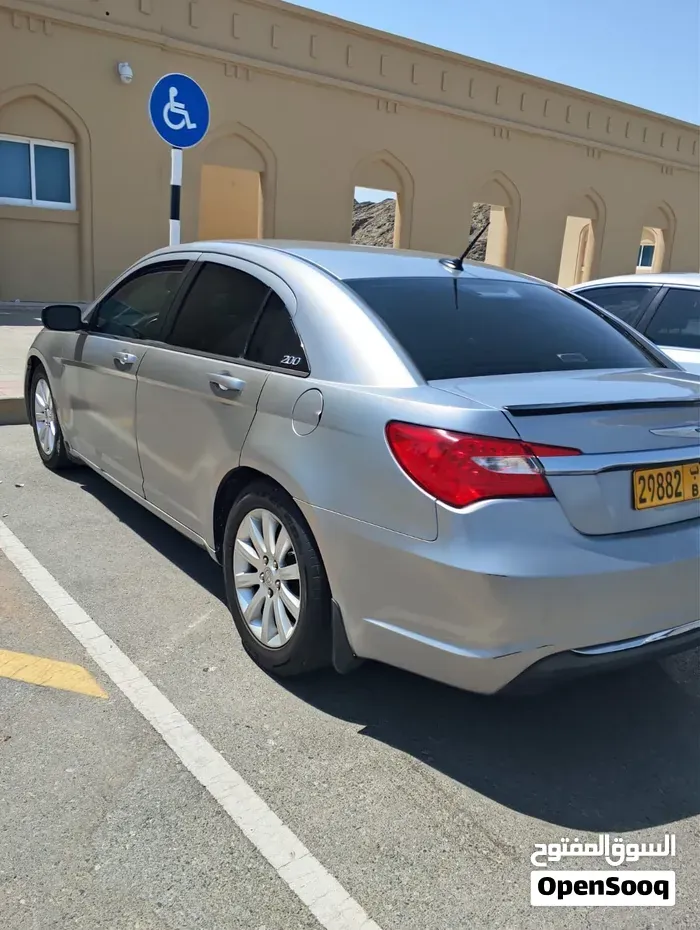 Chrysler 200C 2013 photo 4