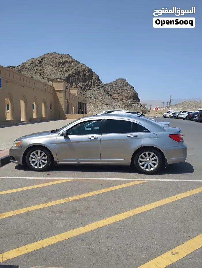 Chrysler 200C