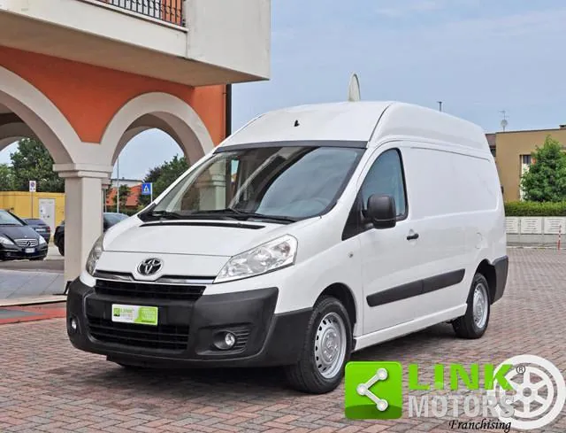 Toyota Proace 2016 photo 2