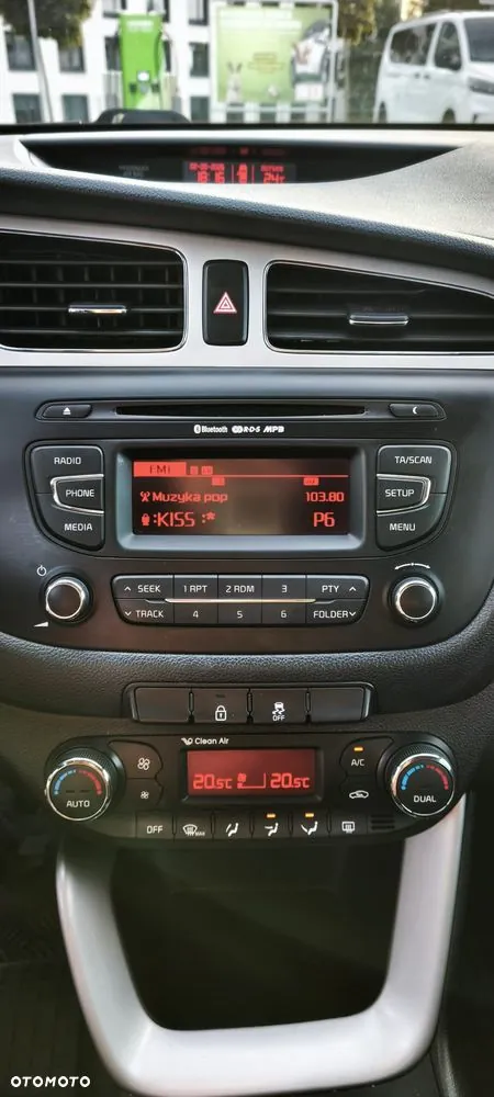Kia Ceed 2013 photo 4