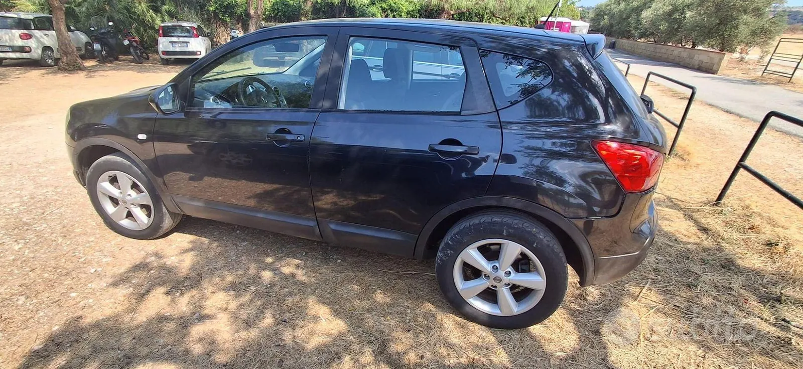 Nissan Qashqai 2009 photo 3