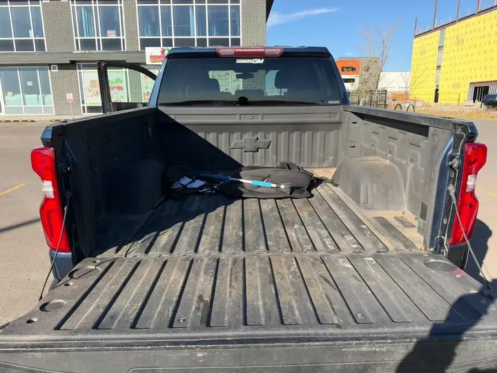 Chevrolet Silverado 1500 2021 photo 4
