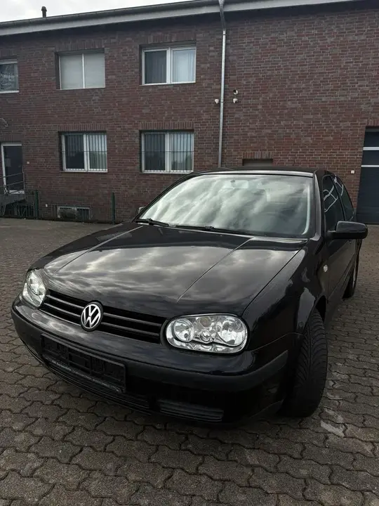 Volkswagen Golf 4
