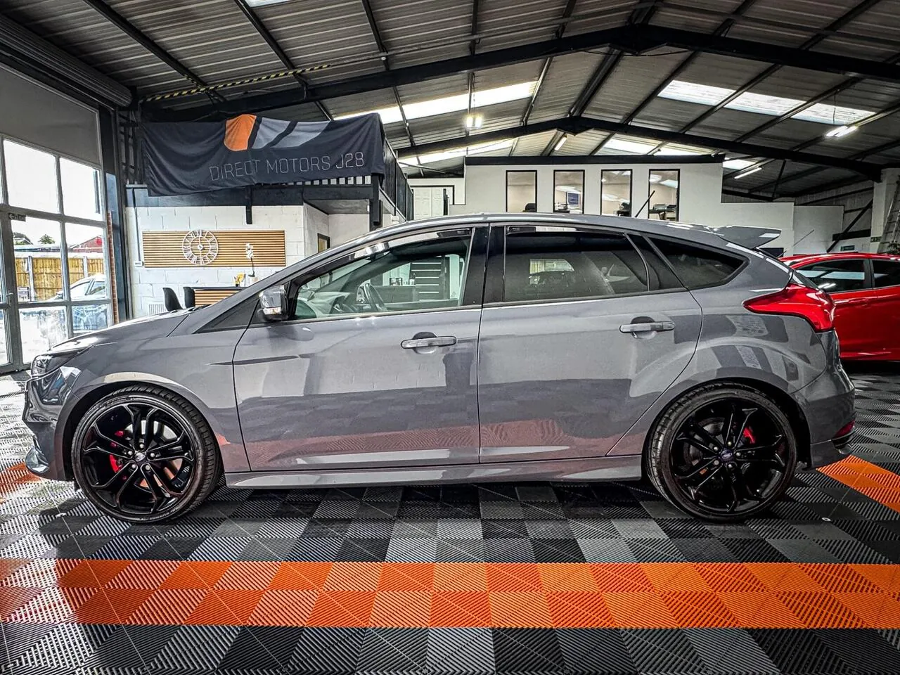 Ford Focus 2018 photo 2