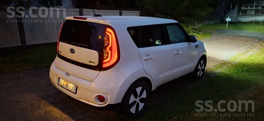 Kia Soul 2018 photo 4