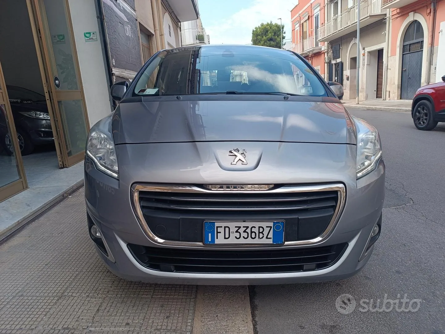 Peugeot 5008 2016 photo 5