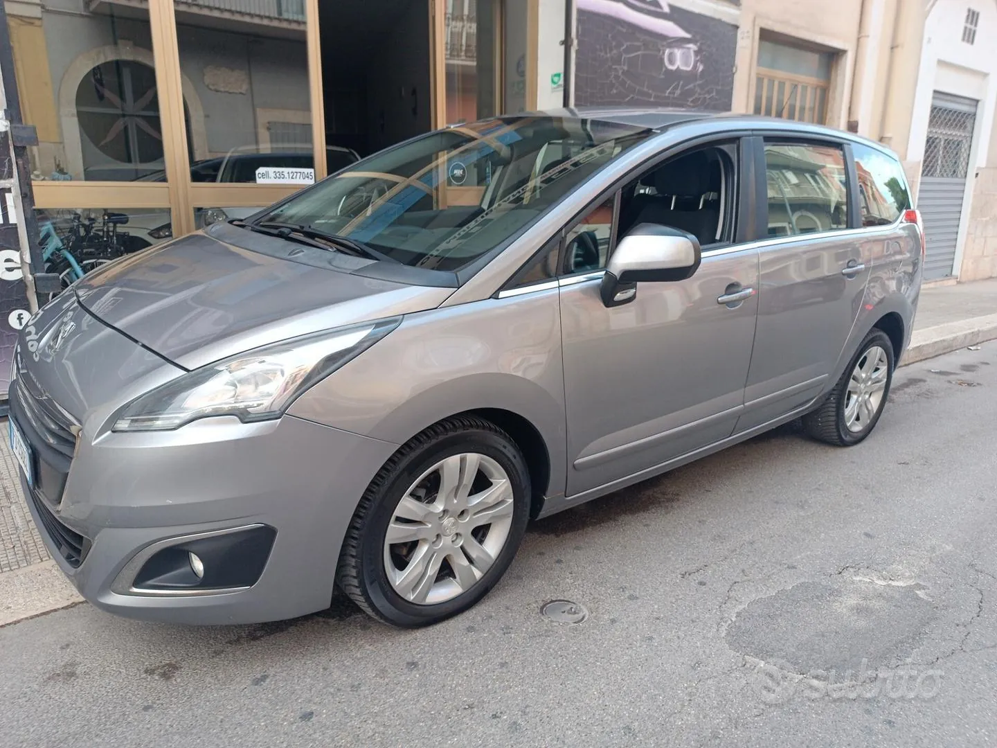 Peugeot 5008 2016 photo 3