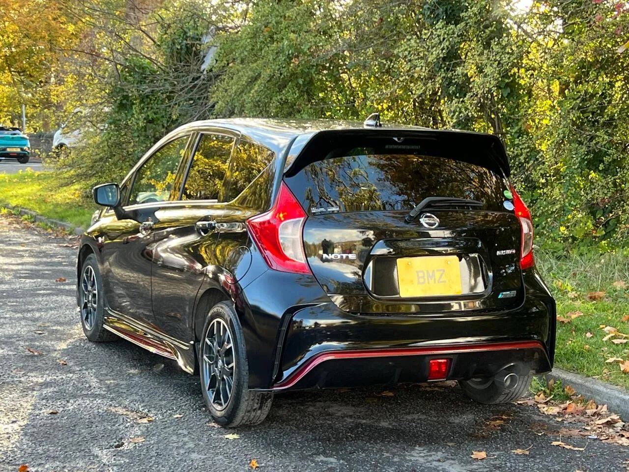 Nissan Note 2015 photo 5
