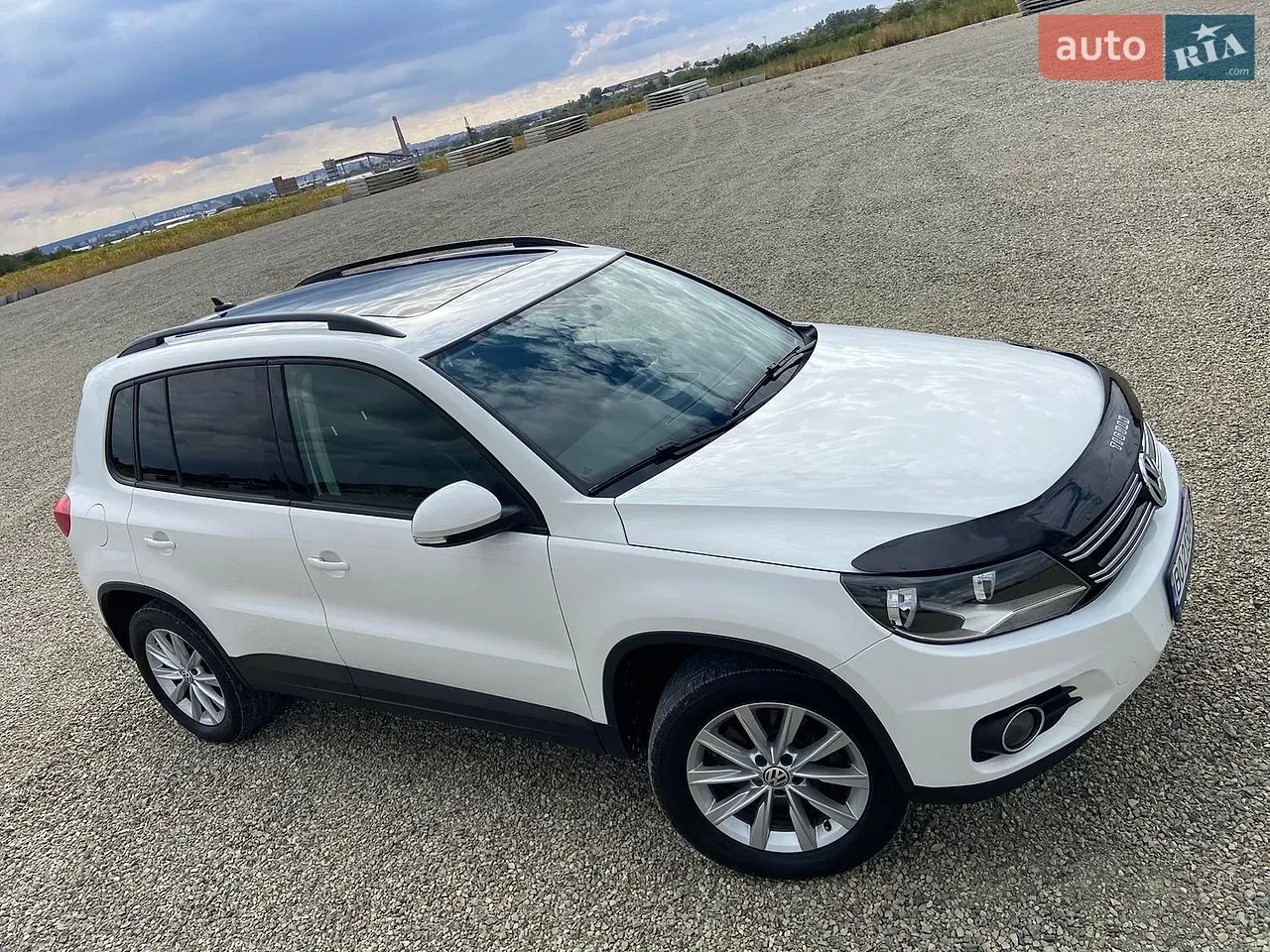 Volkswagen Tiguan 2013 photo 3