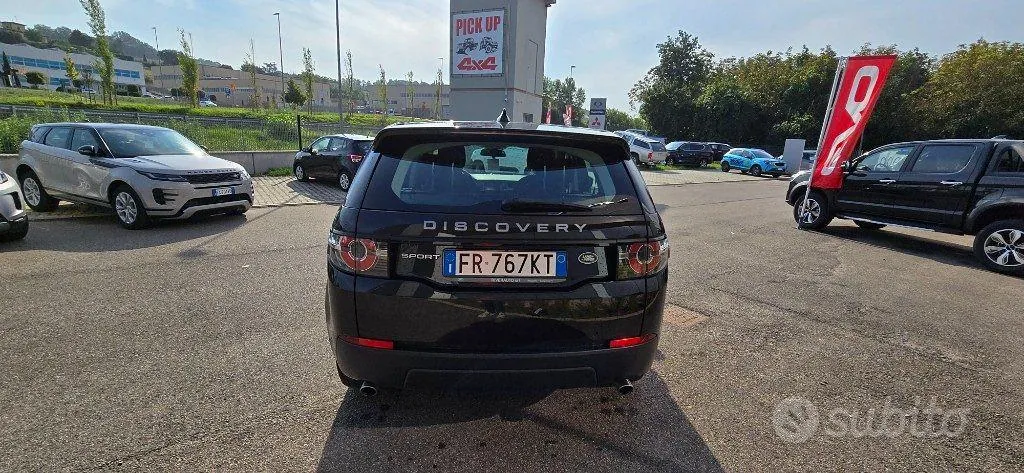 Land Rover Discovery Sport 2018 photo 4