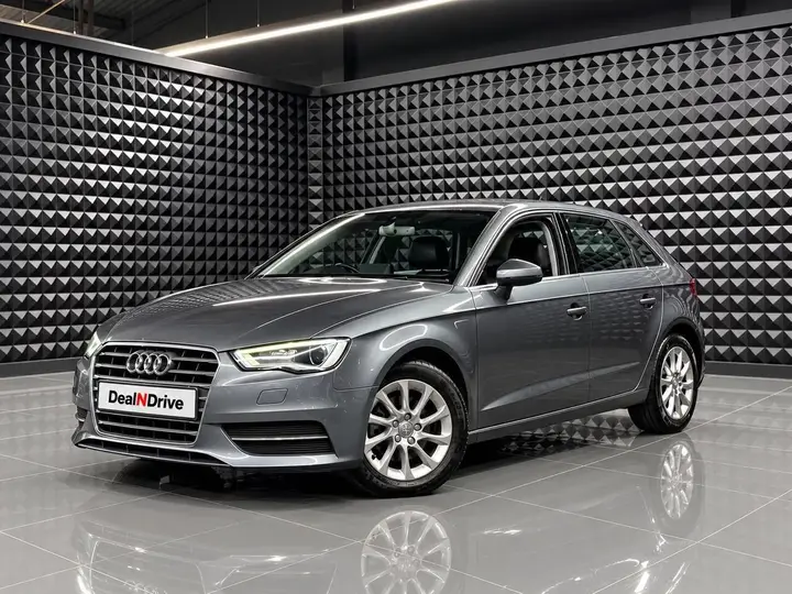 Audi A3 2016 photo 5