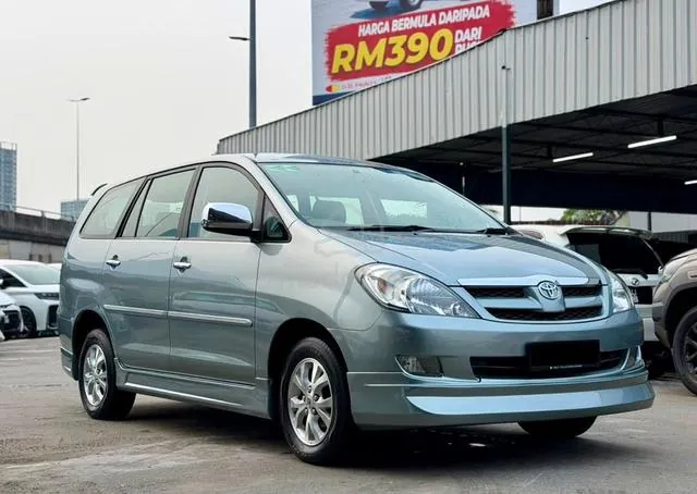 Toyota Innova