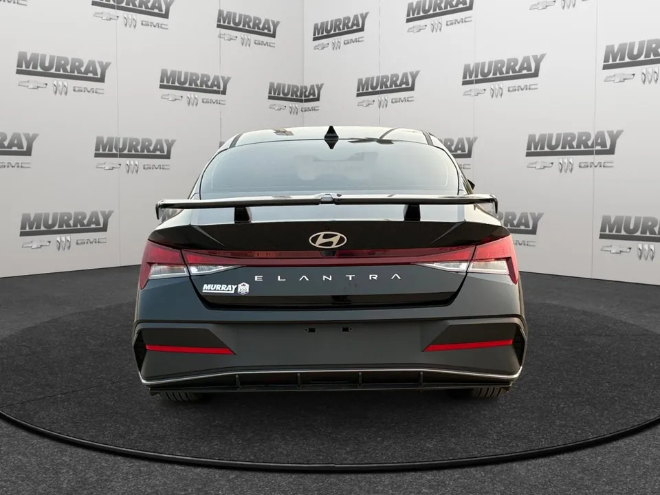 Hyundai Elantra 2025 photo 5