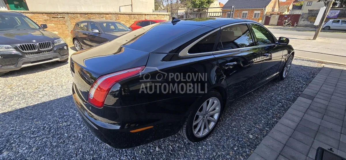 Jaguar Xj 2013 photo 5