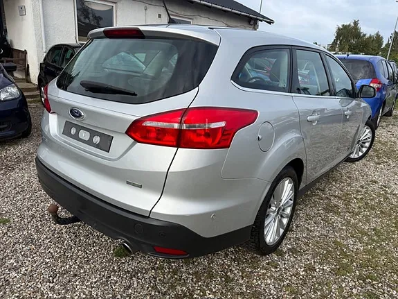 Ford Focus 2015 photo 4