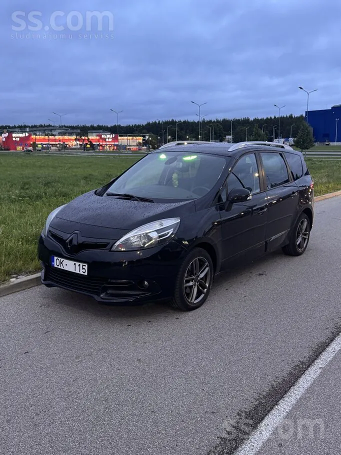 Renault Grand Scenic 2014 photo 4