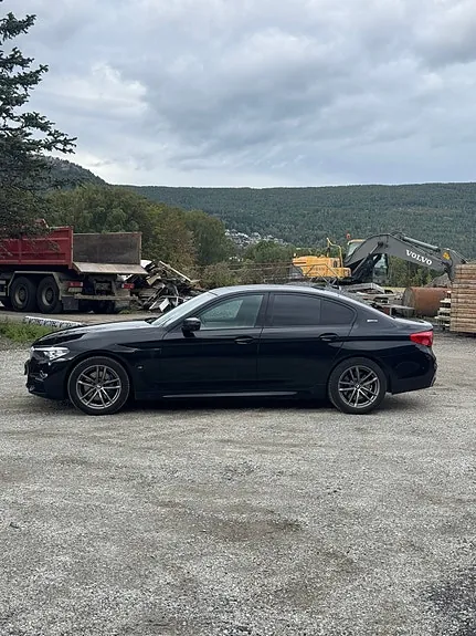 BMW 530E 2019 photo 3