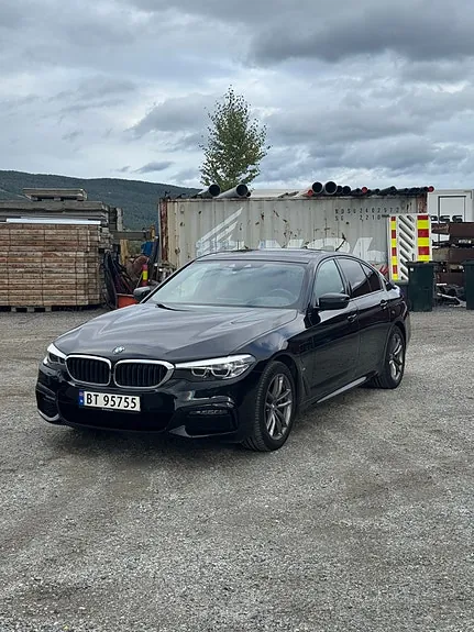 BMW 530E 2019 photo 2