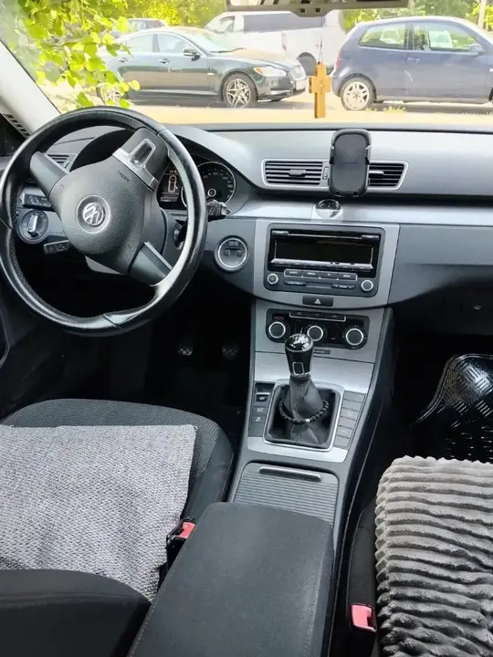 Volkswagen Passat 2015 photo 2