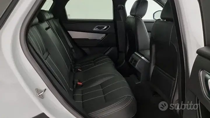 Land Rover Range Rover Velar 2023 photo 5