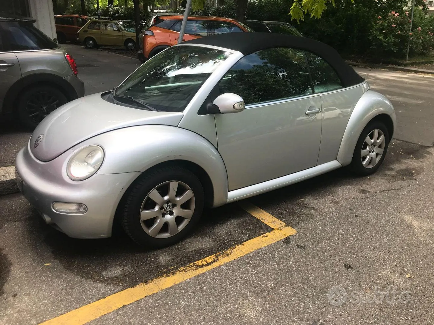 Volkswagen New Beetle 2005 photo 2