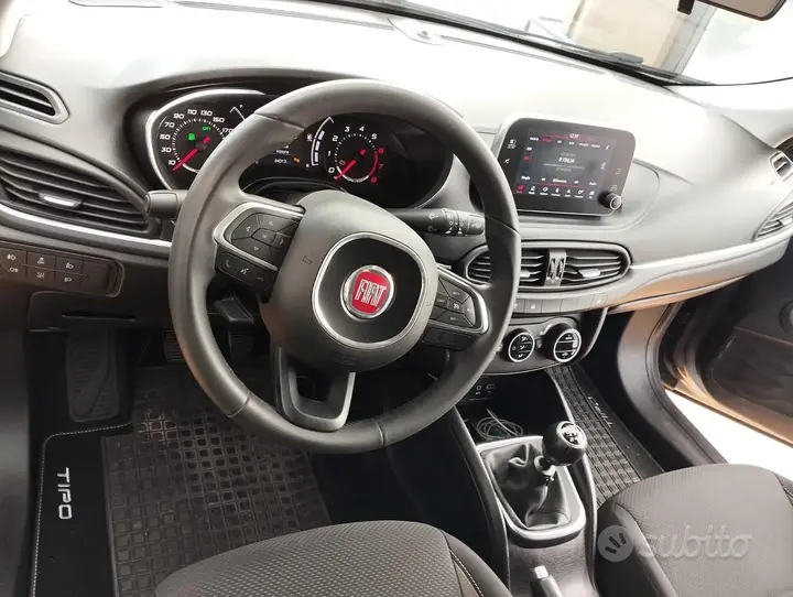 Fiat Tipo 2017 photo 3