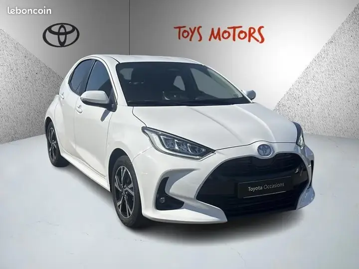 Toyota Yaris 2025 photo 3
