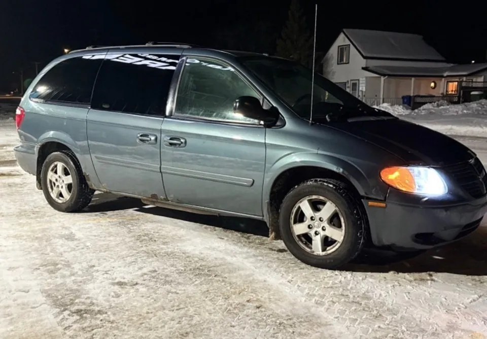 Dodge Caravan 2007 photo 2