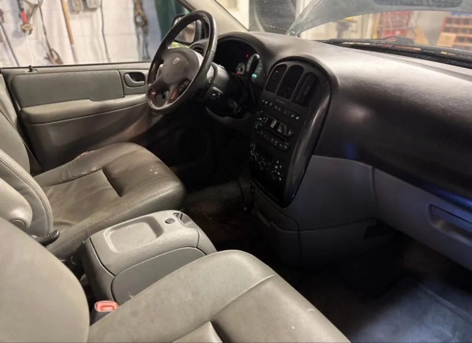 Dodge Caravan 2007 photo 4
