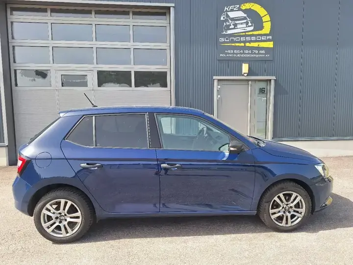 Skoda Fabia 2017 photo 2