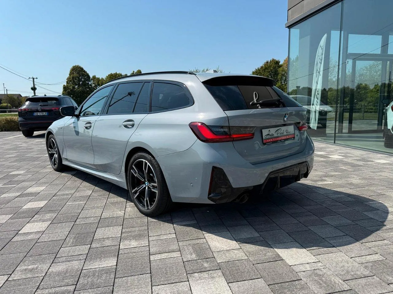 BMW 318D 2025 photo 5