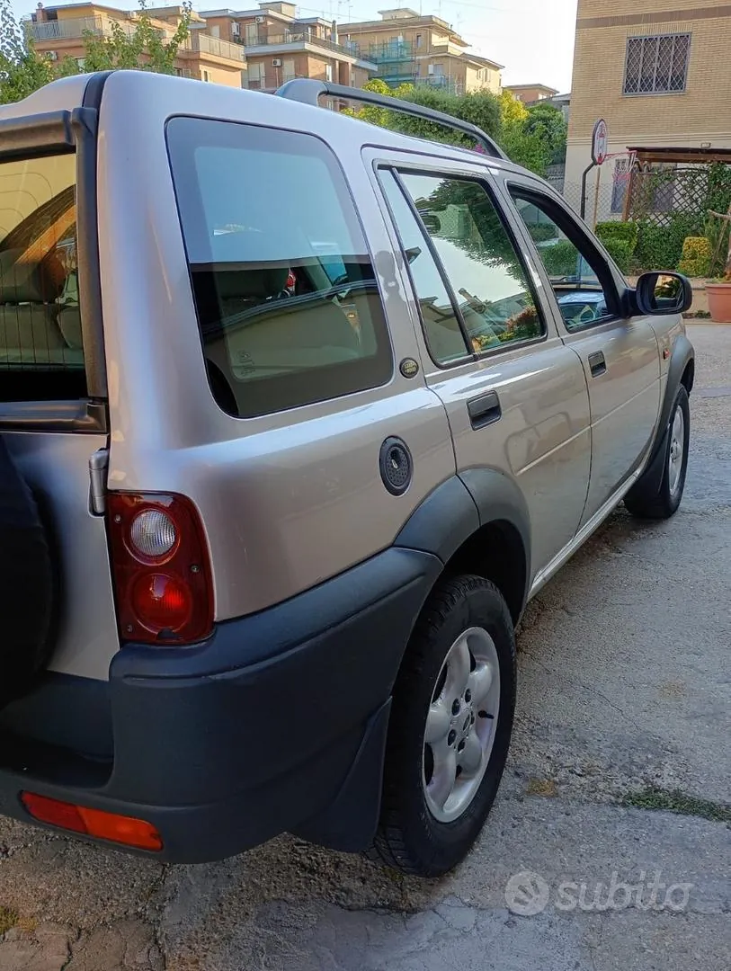 Land Rover Freelander 2001 photo 3