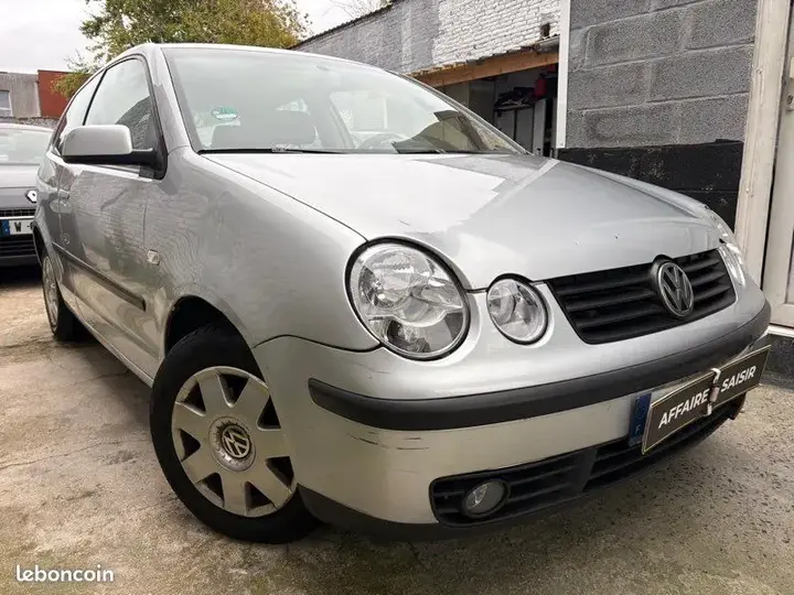 Volkswagen Polo 2003 photo 2