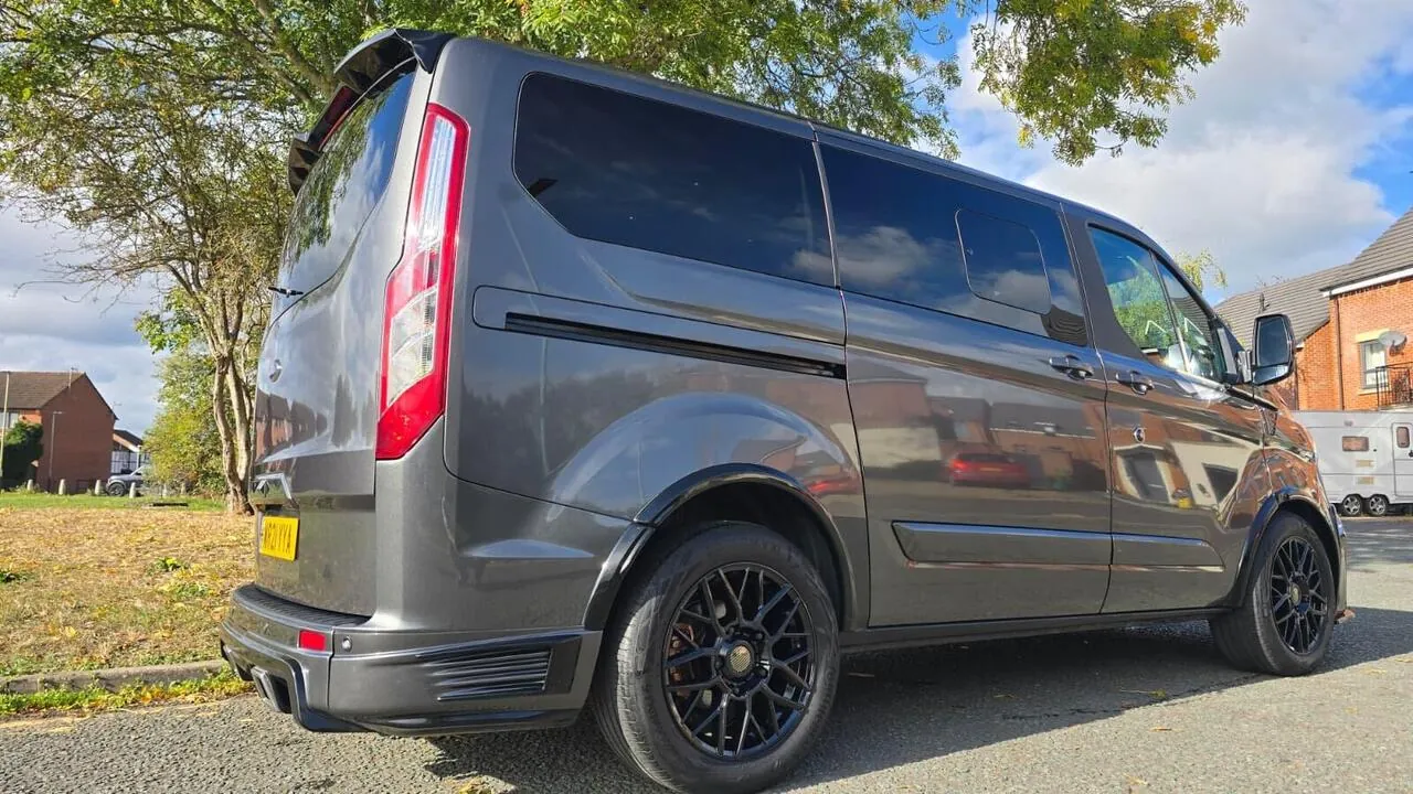 Ford Tourneo Custom 2021 photo 3