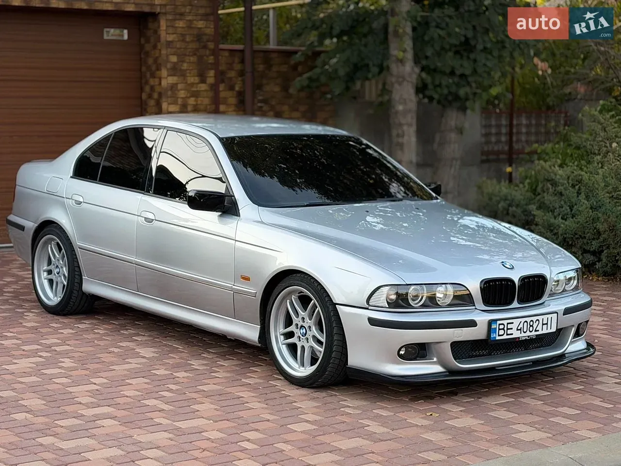 BMW 5 Series 2002 photo 3