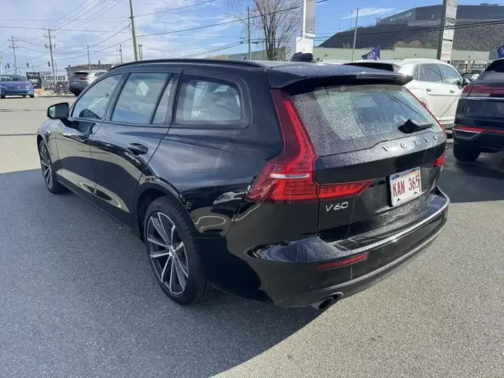 Volvo V60 2021 photo 5