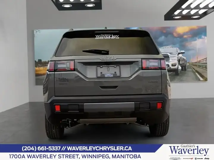 Jeep Cherokee 2026 photo 5