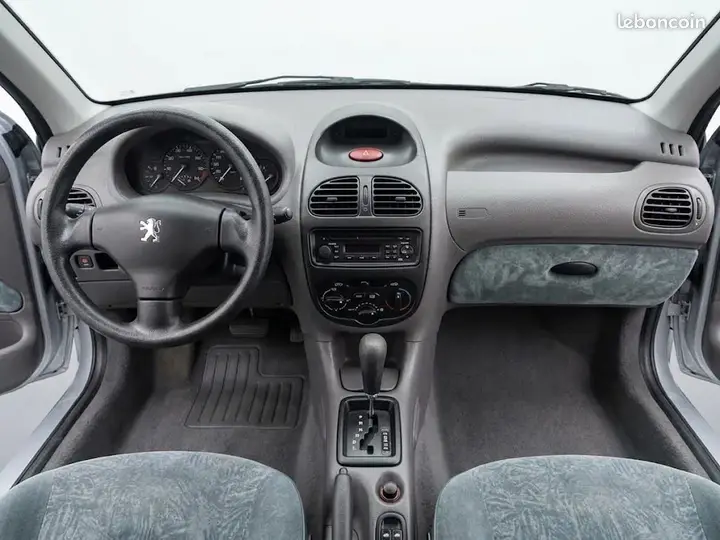 Peugeot 206 2000 photo 3