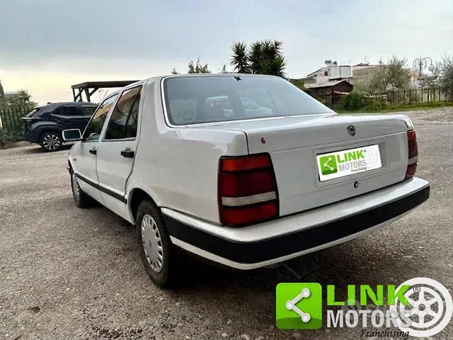 Lancia Thema 1991 photo 4