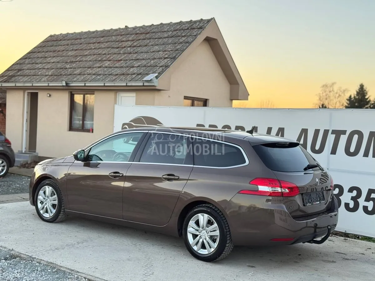 Peugeot 308 2014 photo 5