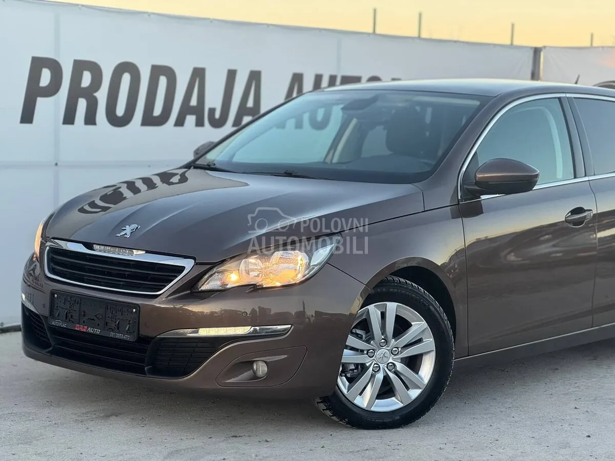 Peugeot 308 2014 photo 2
