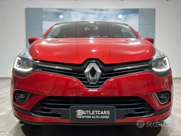 Renault Clio 2016 photo 2