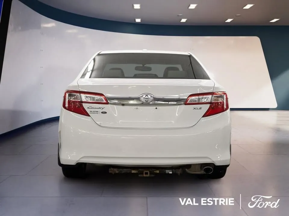 Toyota Camry 2014 photo 4