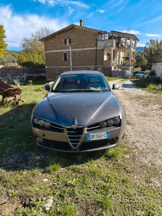 Alfa Romeo 159